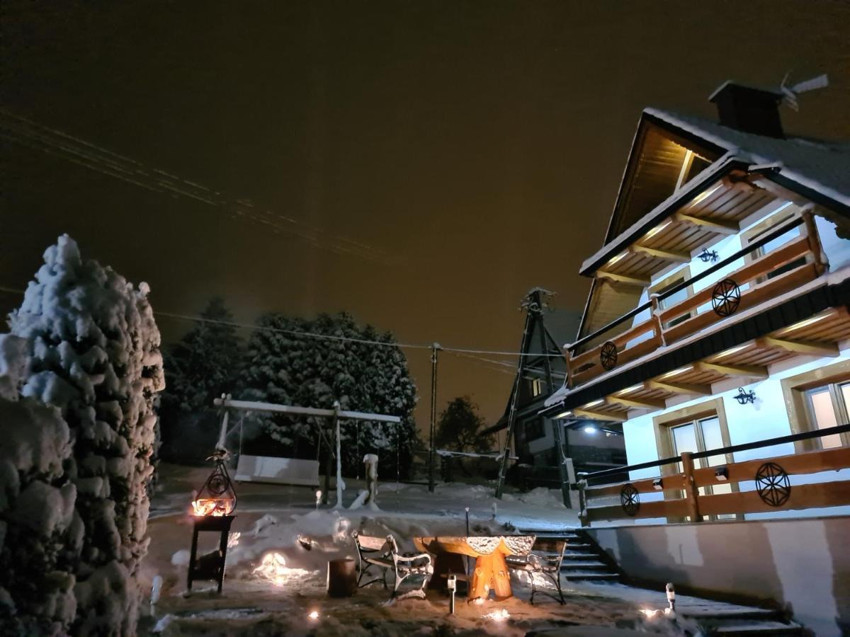 Toporowe Izby Groń Extérieur photo